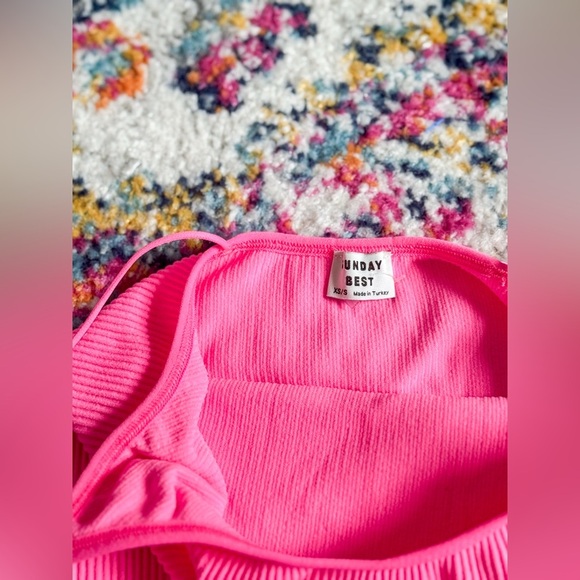 Aritzia Sunday Best Seamless Bodysuit - Picture 3 of 4